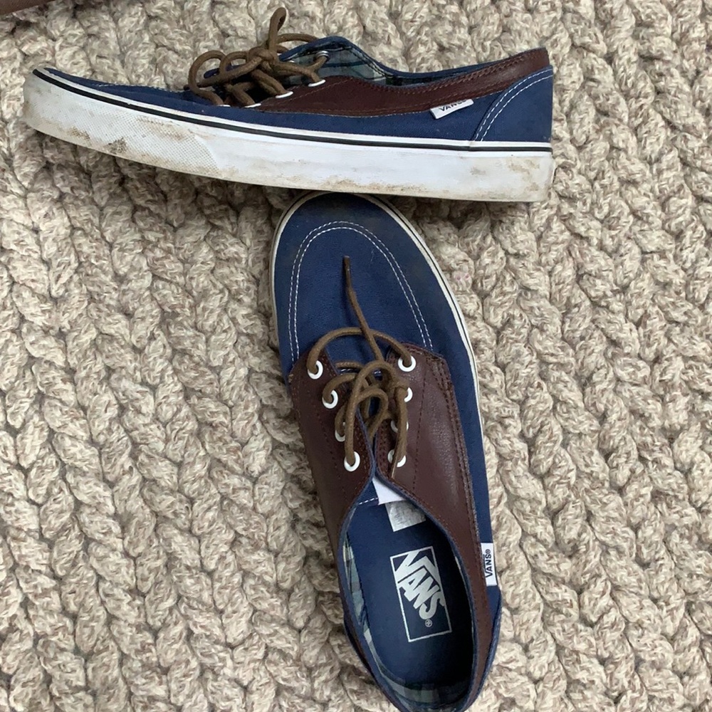 Vans shoes dark blue and brown leather.